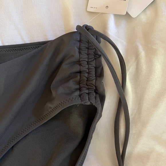 Athleta Swimsuit Bottom Large New - Picture 2 of 7